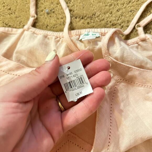 Aerie Pink Sleeveless Top - Picture 3 of 5